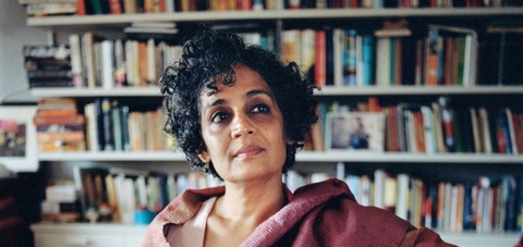 Cuốn tiểu thuyết đáng giá 20 năm chờ đợi của Arundhati Roy