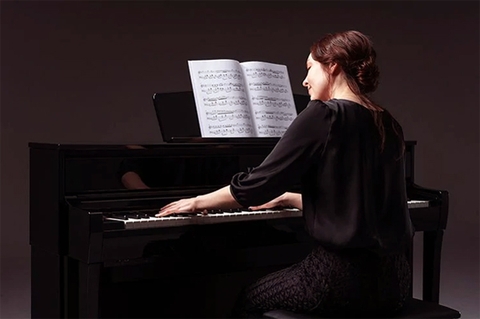 Năm sản xuất đàn piano điện Yamaha