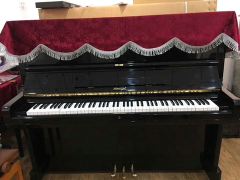 Khăn phủ đàn piano, nhung đỏ, họa tiết cổ điển, viền bạc