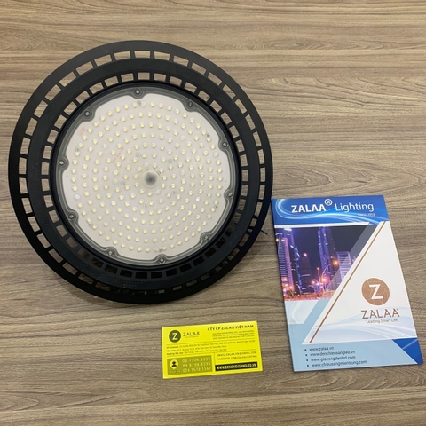 Đèn highbay UFO LED chiếu sáng nhà xưởng 200w