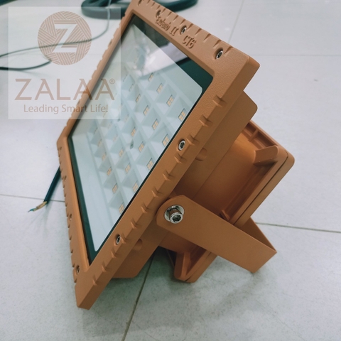 Đèn pha chống cháy nổ chuyên dụng hầm mỏ, xưởng Sơn, nhà máy cồn mã số ZFR-EX-100 công suất 100w; 150w; 200w