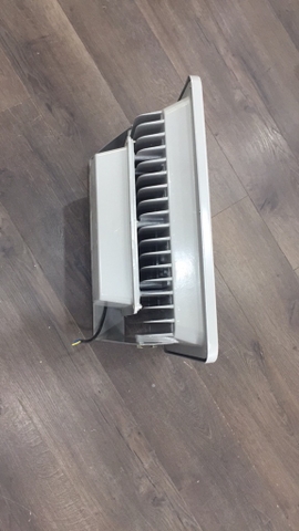 Đèn pha LED rộng 200W mã sản phẩm ZFR-200 ZALAA