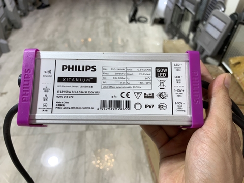 Linh kiện, gia công lắp đặt thiết bị chiếu sáng Philips Osram Bridgelux