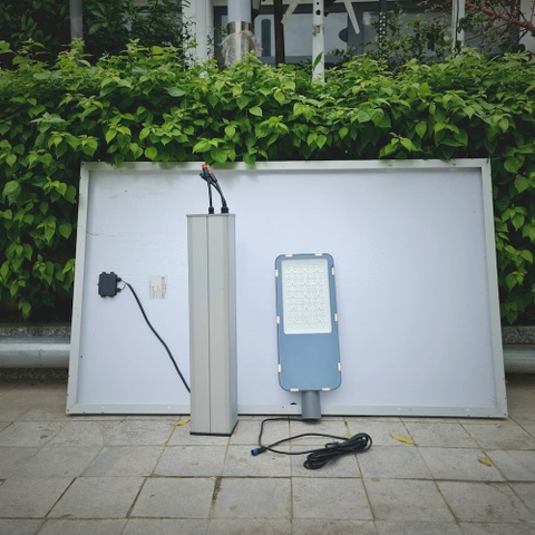 Đèn Đường Năng Lượng Mặt Trời Cài Đặt Công Suất Theo Yêu Cầu Dự Án