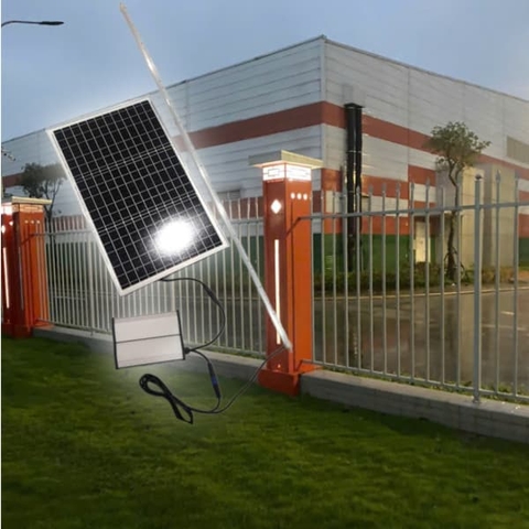 Bộ đèn tuýp LED 1M 50W năng lượng mặt trời ứng dụng cho Đèn trụ cổng, tường rào