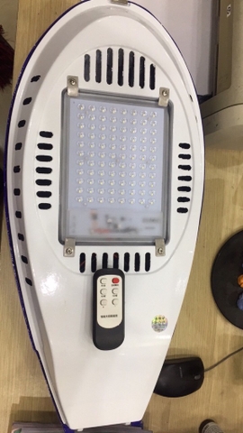 Đèn đường Năng lượng mặt trời 50w mã số ZSL02-50S ZALAA