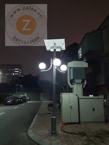 Cột Đèn Trang Trí Công Viên sử dụng năng lượng mặt trời thân đế gang đúc