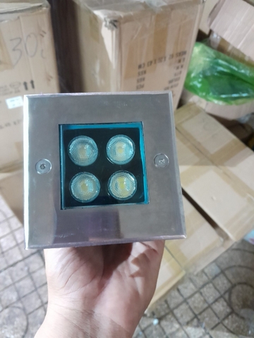 Đèn LED Âm Đất Vuông 4W Mã sản phẩm ZAD-D100H65-4W