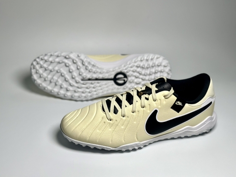 Nike Jr Tiempo Legend 10 Academy TF