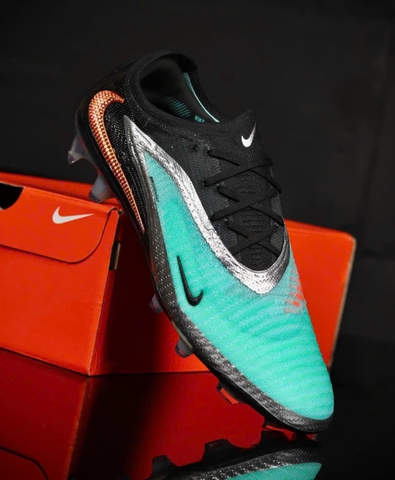 Nike Phantom 6 Low Elite FG LE