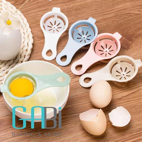 Dụng cụ tách lòng trứng nhựa màu