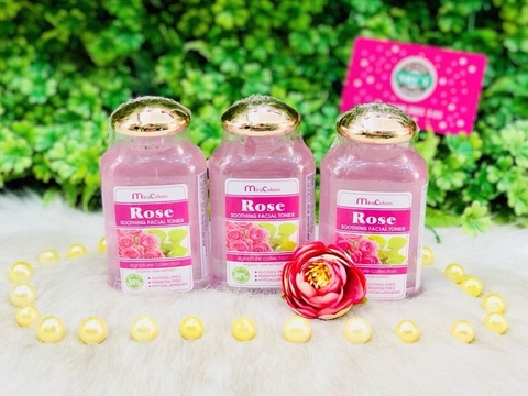 8 công dụng tuyệt vời của Toner hoa hồng sâm