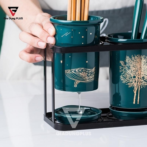 Bộ Ba Ống Đựng Đũa, Thìa Sứ - Màu Xanh Ngọc Lục Bảo Đặt Bàn Cao Cấp & Sang Trọng Cho Nhà Hàng, Phòng Bếp | Qianhuiju - Gia dụng Plus