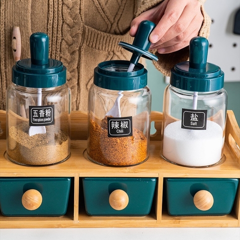 🔴OUTLET | Bộ Hộp Đựng Gia Vị Gốm Sứ Xanh Ngọc Lục Bảo | Kèm Kệ Gỗ & Bình Đựng Dầu Thuỷ Tinh Cao Cấp
