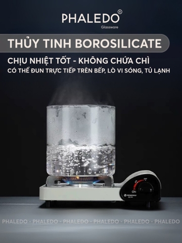 Bình Nước Thuỷ Tinh Borosilicate Cao Cấp Chịu Nhiệt Tốt Cho Nhà Hàng, Quán Ăn, Tiệc Tùng, Chân Đế Gỗ Tre - PHALEDO