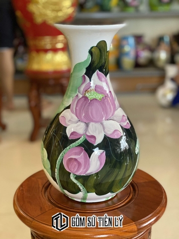 Bình tì bà hoạ tiết hoa sen hồng-BGD52