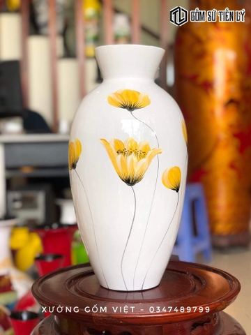 Bình sơn mài màu trắng vẽ hoa-TLM82