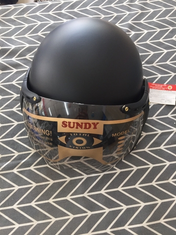 Mũ bảo hiểm Sundy Kính MBHSDK