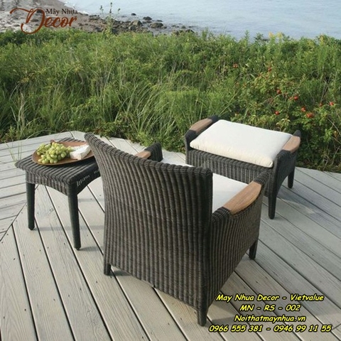 Bàn ghế mây nhựa Resort 002