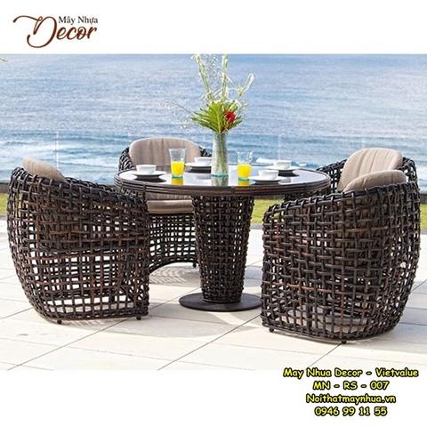 Bàn ghế mây nhựa Resort 007