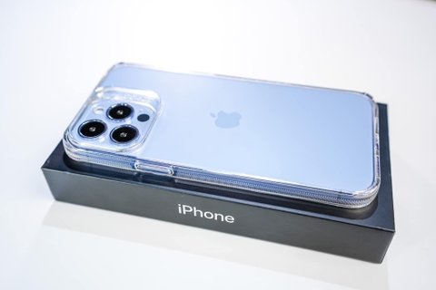 Ốp trong chống sốc, kháng khuẩn ZAGG iPhone 13