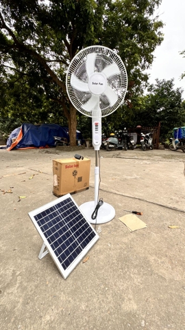 Quạt cây Tích Điện HS-188/198, Công Suất Lớn 25W