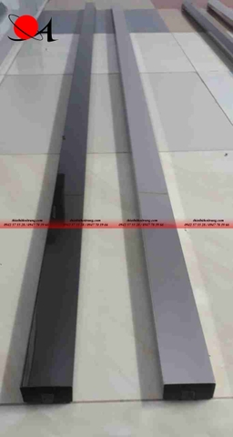 Cây hệ thống inoc hộp vuông trắng