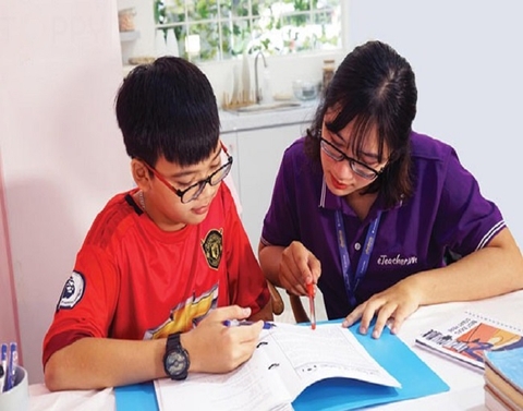 Có nên thuê gia sư dạy kèm lớp 4 tại nhà hay không?