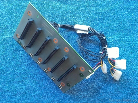 10248 Bo mạch ổ cứng IBM Backplane hdd x226 41Y7687