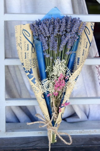 Hoa Lavender Trong Tình Yêu