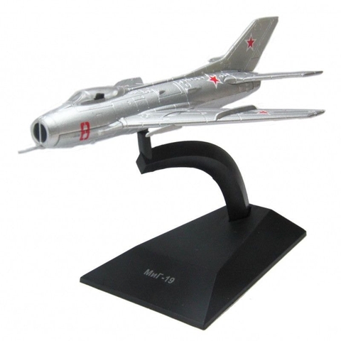 Mô hình máy bay Mig 19