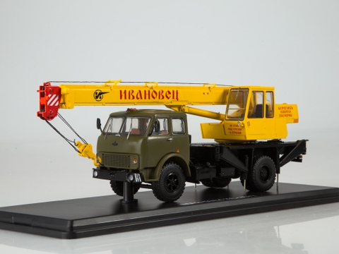Mô hình Xe cẩu MAZ-5334 KS-3577 (Đặt trước)