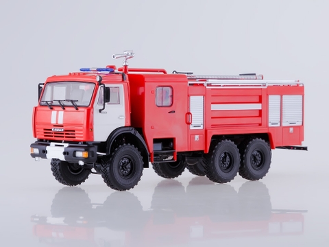 Mô hình xe Kamaz 43118 AC5-40 (Đặt trước)