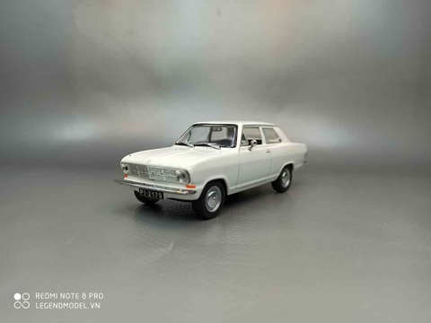 Mô hình xe Renault 16