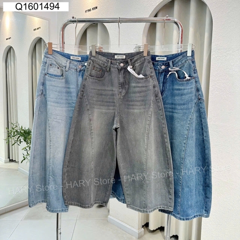 JEAN 918352
