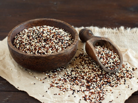 Bỏ túi những điều sau khi lựa chọn mua hạt Quinoa (Hạt diêm mạch) - Tổng hợp các loại hạt dinh dưỡng tốt cho cơ thể