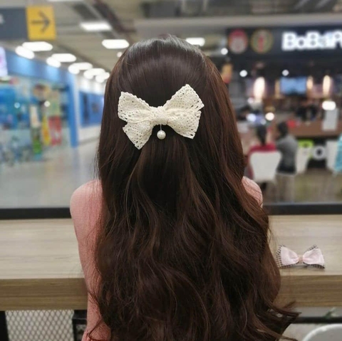 Kẹp tóc đuôi ngắn màu trắng Hati
