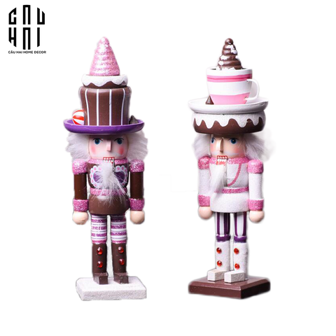 TƯỢNG CHÚ LÍNH CHÌ - MUSKERTEER NUTCRACKER CUPCAKE