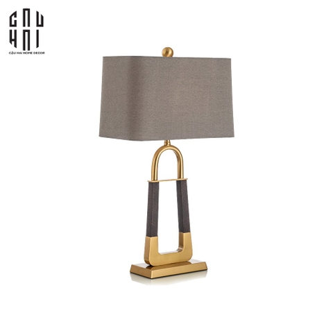 TRIOMPHE TABLE LAMP