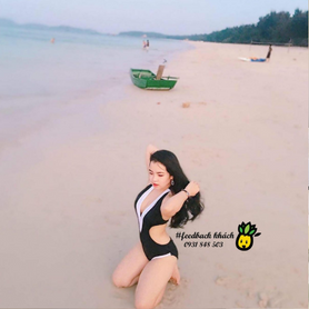 #140 Feedback mẫu liền cut eo phối trắng của chị @Tra Nguyen