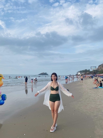 #623 Feedback xinh đẹp từ chị @Hạnh với set đồ bơi nữ hai mảnh màu rêu  | DỨA BIKINI & SPORTWEAR