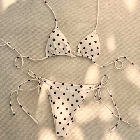 HANA BIKINI SET - Dồ bơi nữ hai mảnh hoa sứ xinh xắn đi biển | DỨA BIKINI & SPORTWEAR