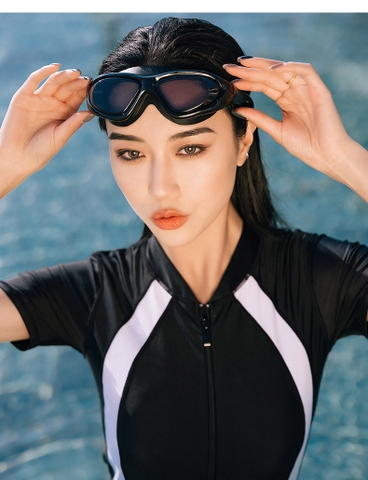 Kính bơi chuyên nghiệp chống nước |  DỨA BIKINI & SPORTWEAR
