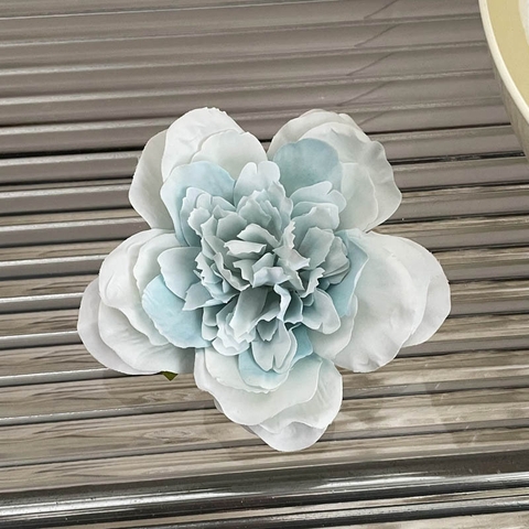 Hoa mẫu đơn cài đầu xinh xắn nữ tính