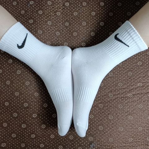 Vớ Nike