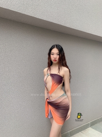 Bikini liền khoét eo sexy kèm khăn