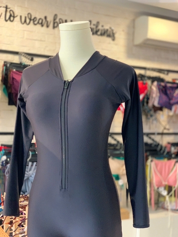 Đồ Bơi Nữ Liền Quần Tay Dài Kín Đáo - SORA BIKINI PK044  | DỨA BIKINI & SPORTWEAR