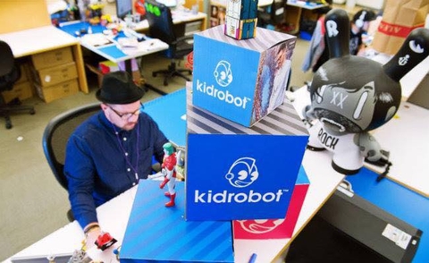 Kidrobot là gì, Dunny là gì
