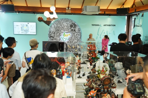 NHỮNG HÌNH ẢNH ĐẦU TIÊN TẠI TRIỂN LÃM Toysoul Arthibition - I AM YOU!