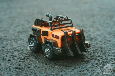 Mr.Bone JR Vehicle - Crazy Jeep